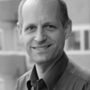 Dr. Tilman Fabian